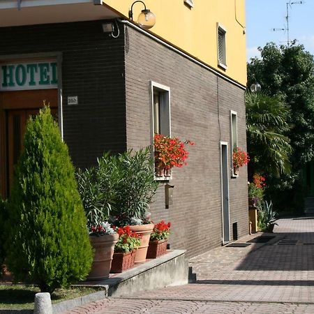 Albergo Nardini Lentate sul Seveso 外观 照片