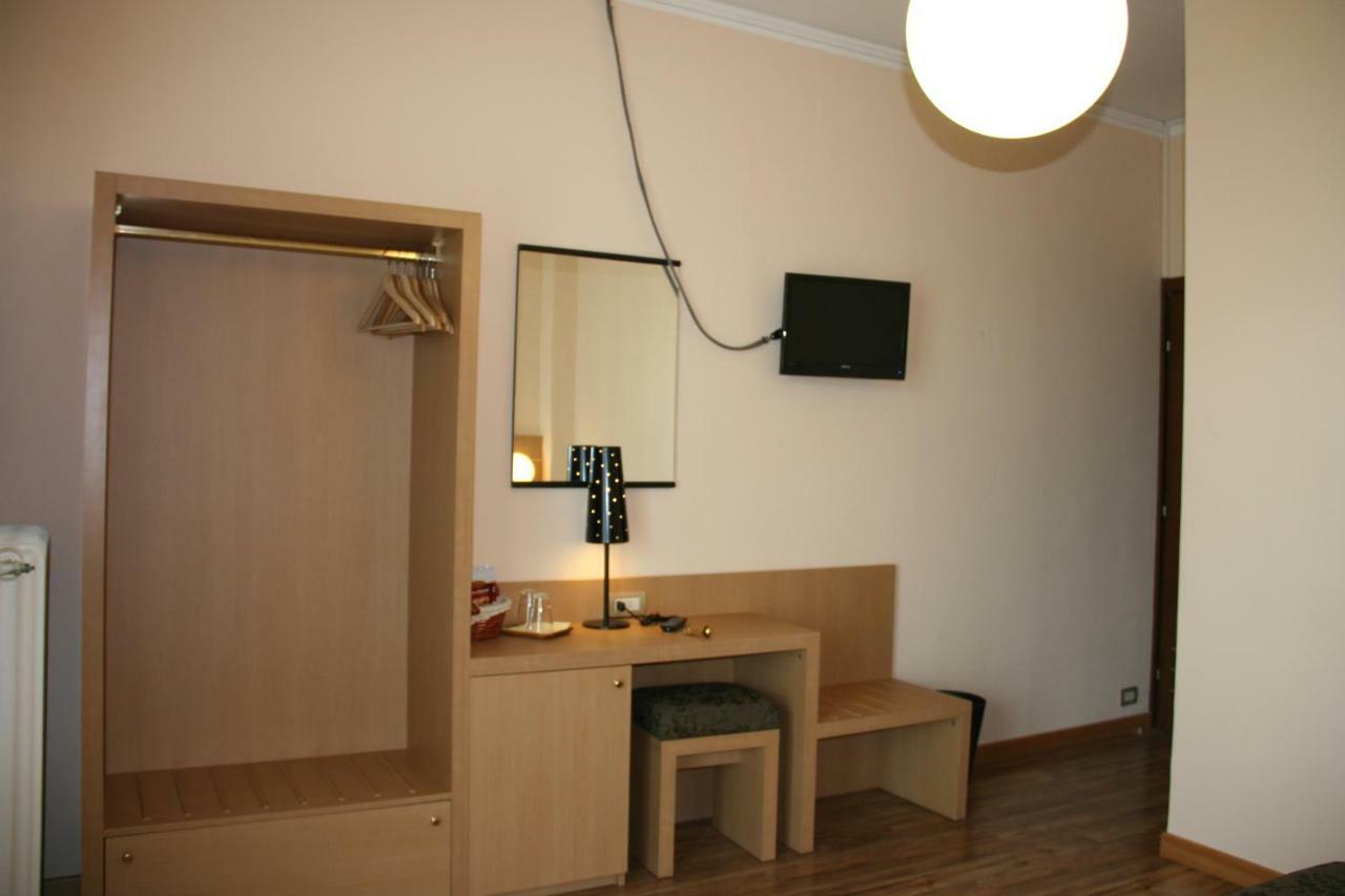 Albergo Nardini Lentate sul Seveso 外观 照片